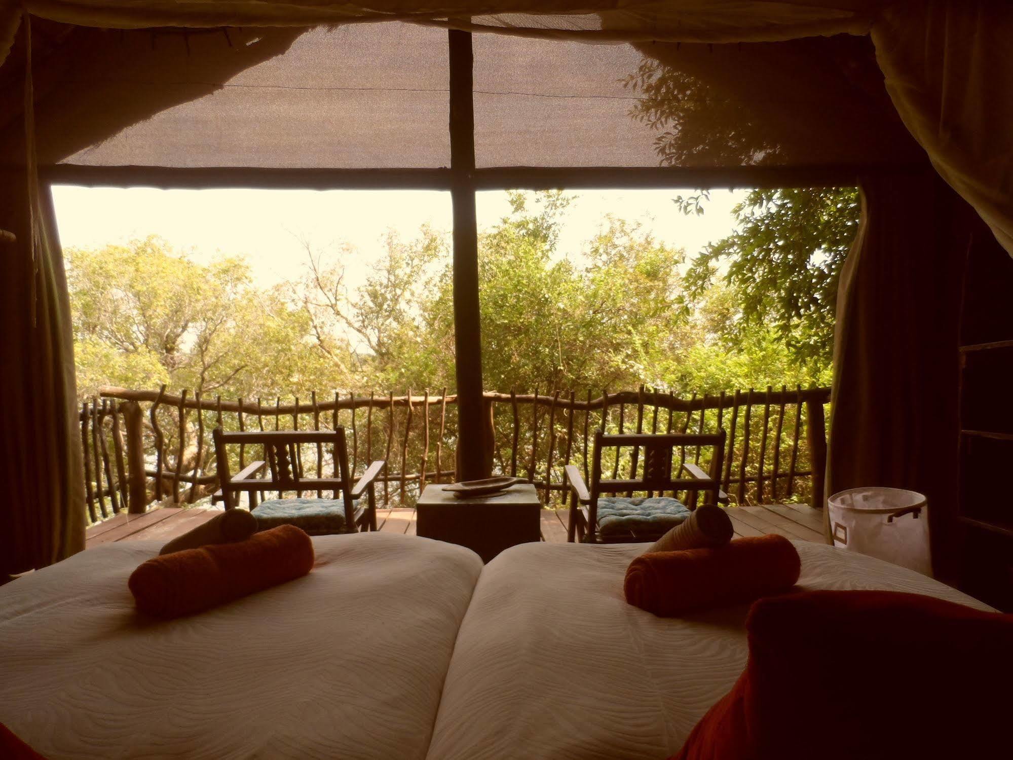 Caprivi Houseboat Safari Lodge Katima Mulilo Esterno foto
